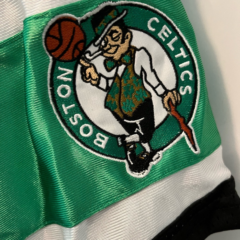 Boston Celtics Black Mesh Jersey NWT - Picture 13 of 13